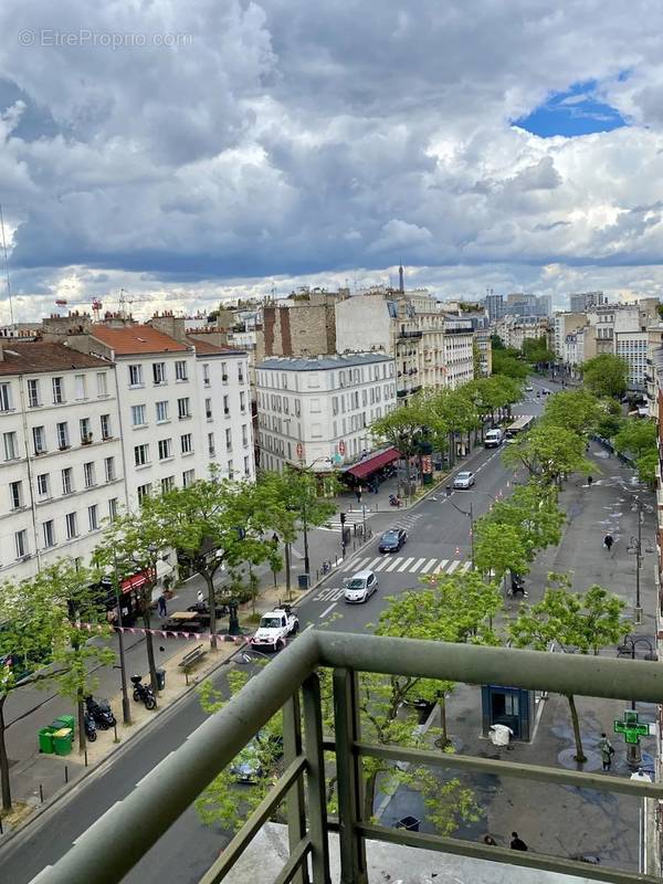 Appartement à PARIS-16E