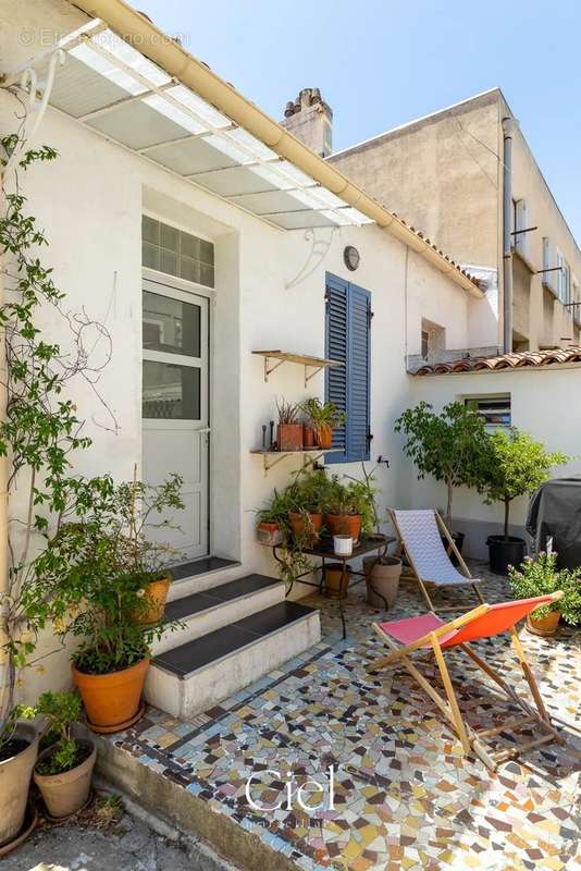 Maison à MARSEILLE-7E