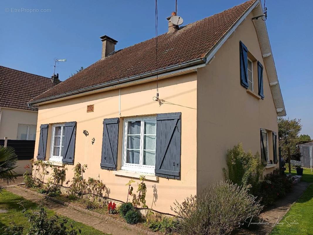 Maison à BEAUVAIS