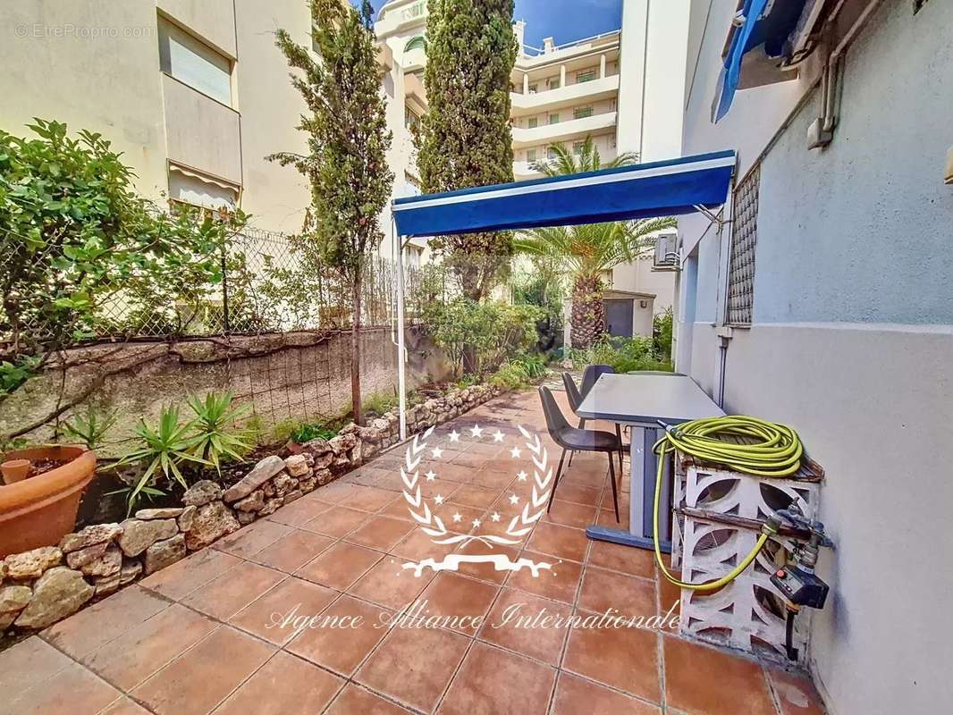 Appartement à CANNES