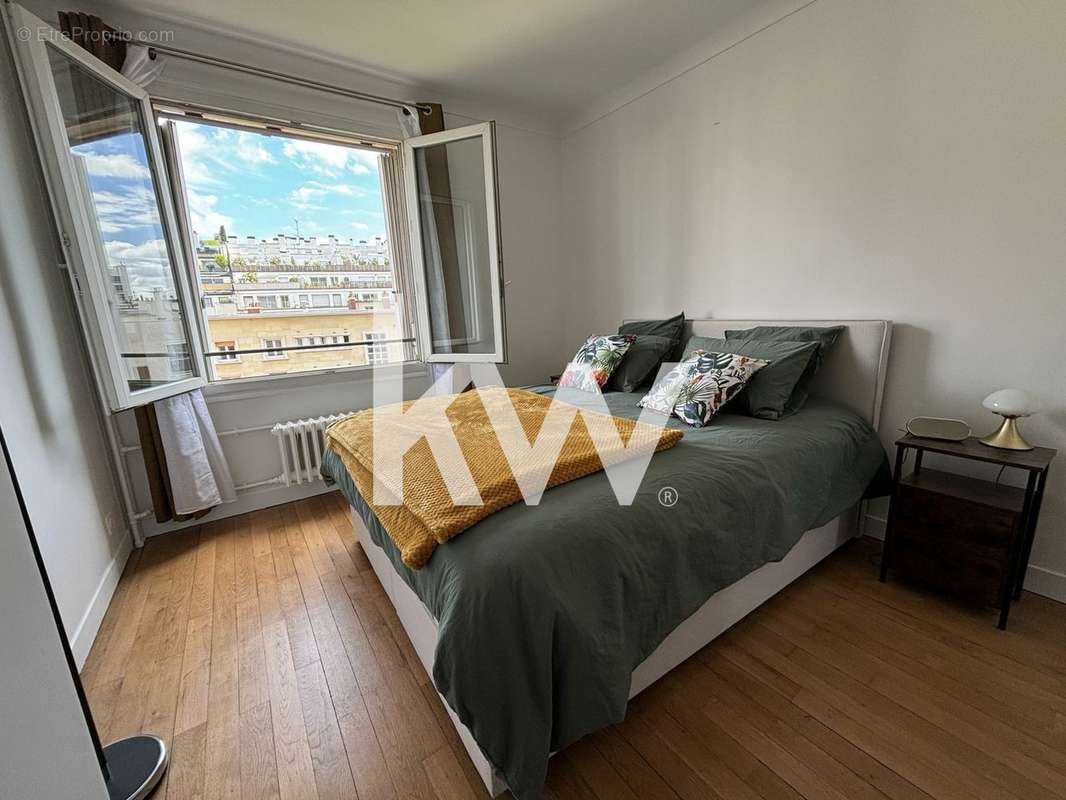 Appartement à PARIS-15E