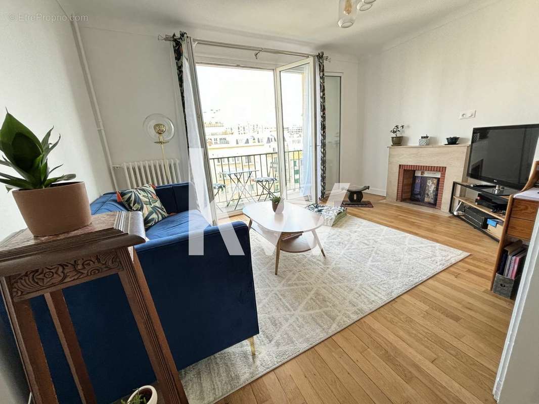 Appartement à PARIS-15E