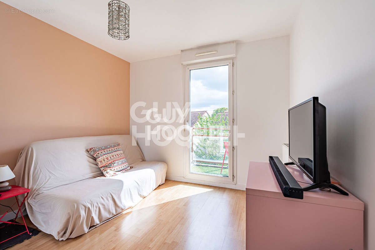 Appartement à GENNEVILLIERS