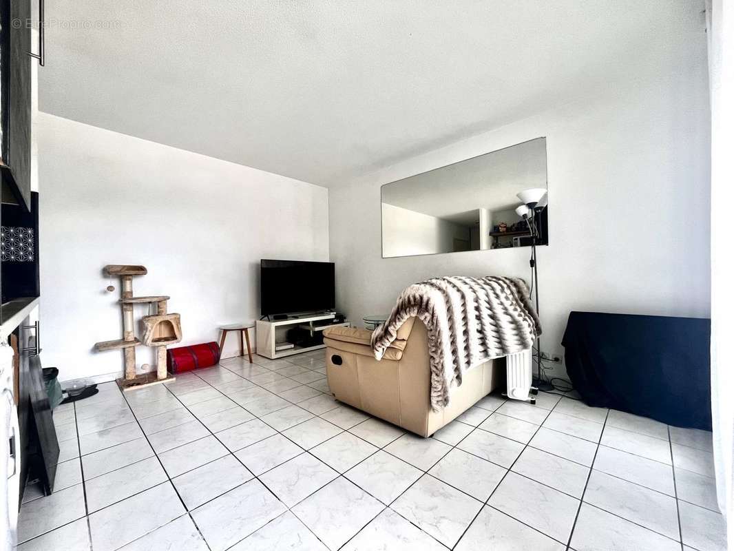 Appartement à ROQUEBRUNE-CAP-MARTIN