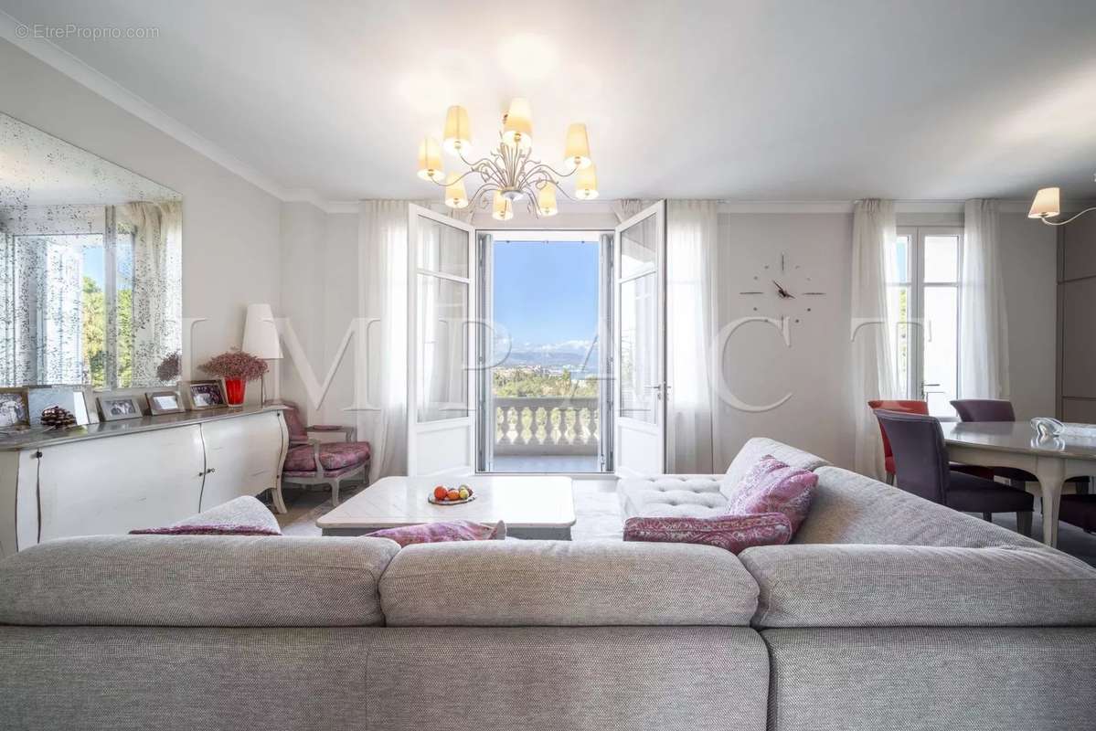 Appartement à ANTIBES