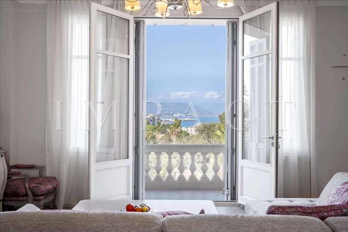 Appartement à ANTIBES