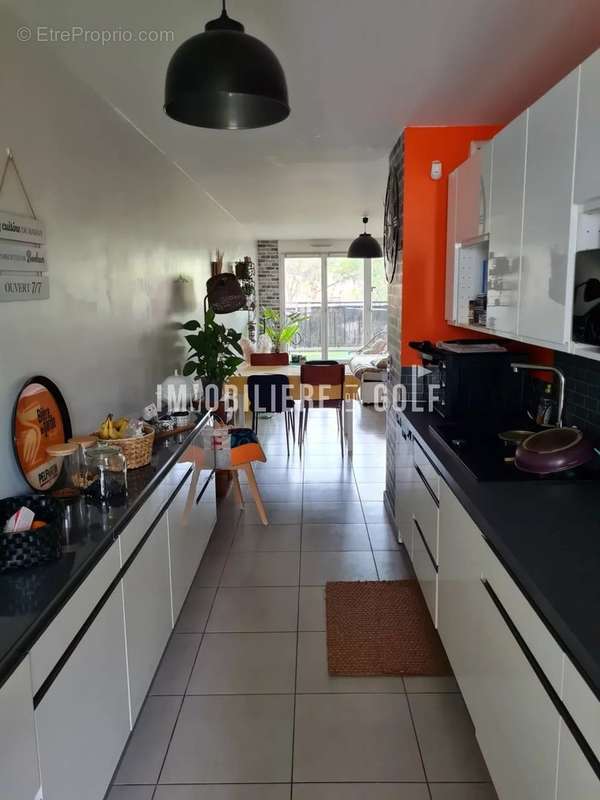 Appartement à MARSEILLE-11E