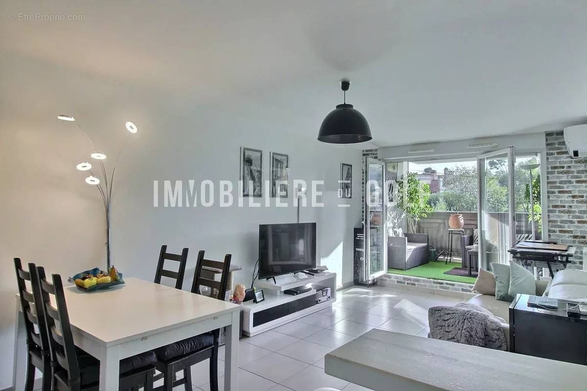 Appartement à MARSEILLE-11E