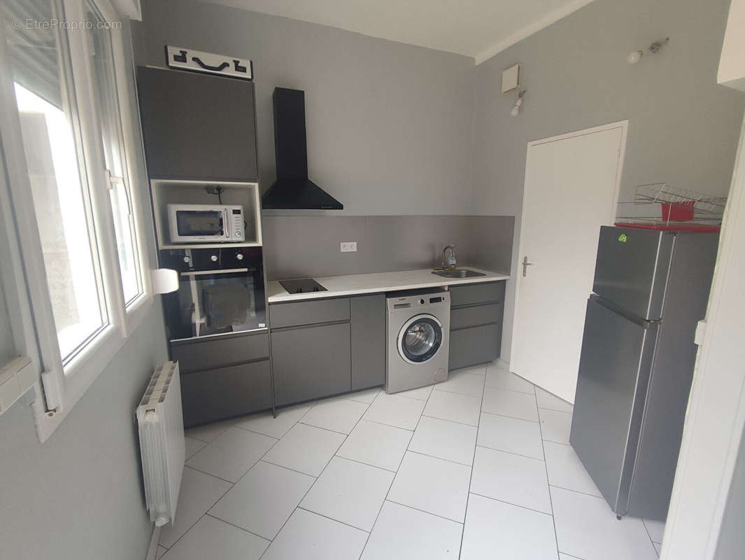 Appartement à FLEURY-LES-AUBRAIS