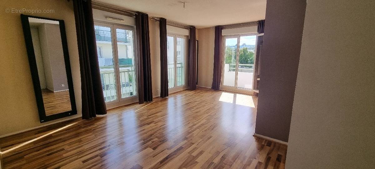 Appartement à MANTES-LA-JOLIE