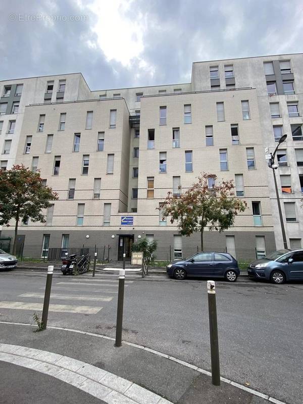 Appartement à ROSNY-SOUS-BOIS