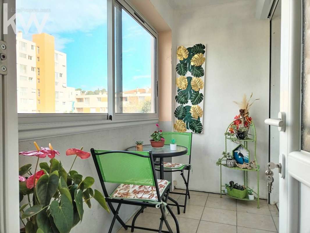 Appartement à HYERES