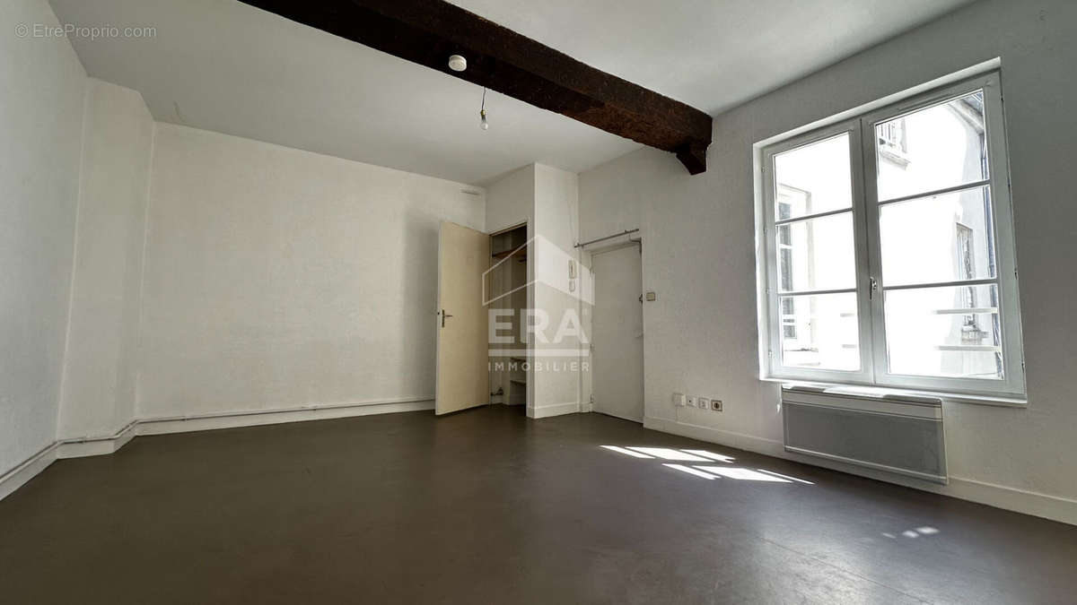 Appartement à COMPIEGNE