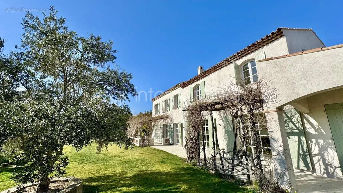 Maison à RAMATUELLE