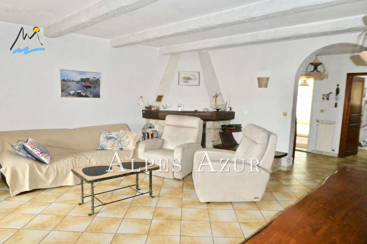 Appartement à CAGNES-SUR-MER