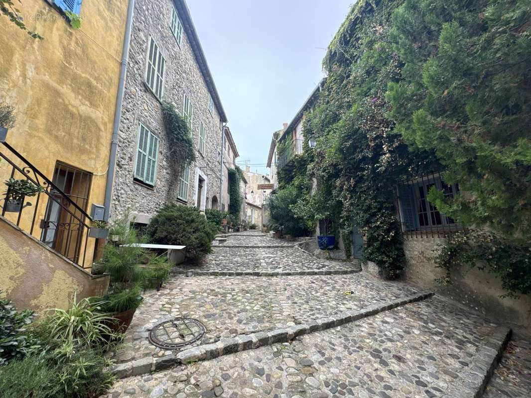 Maison à CAGNES-SUR-MER