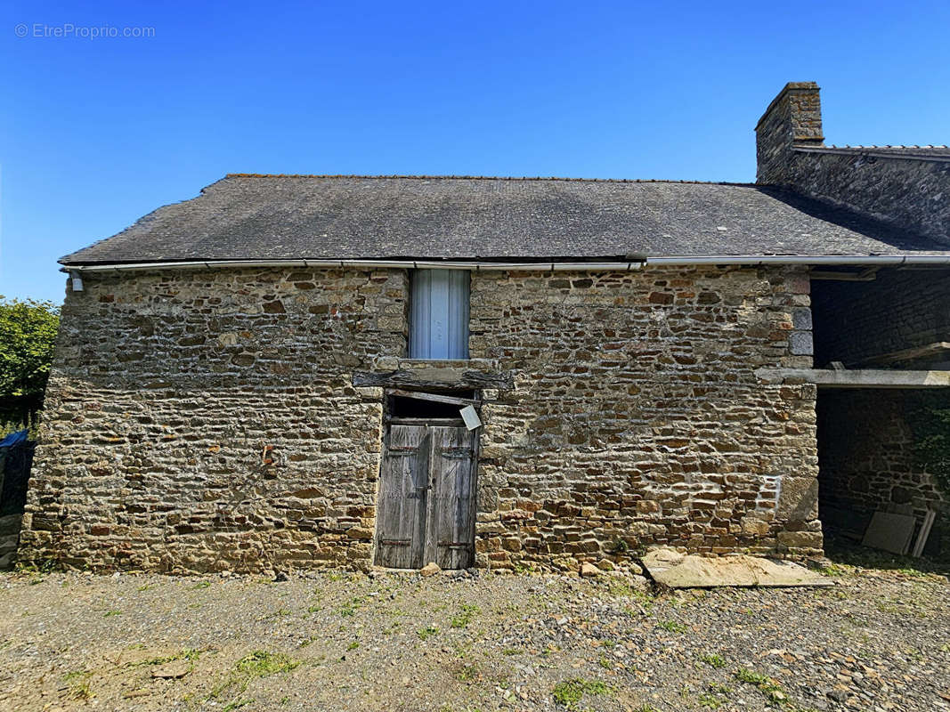 Maison à SENS-DE-BRETAGNE