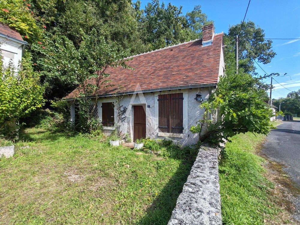 Maison à CANDE-SUR-BEUVRON