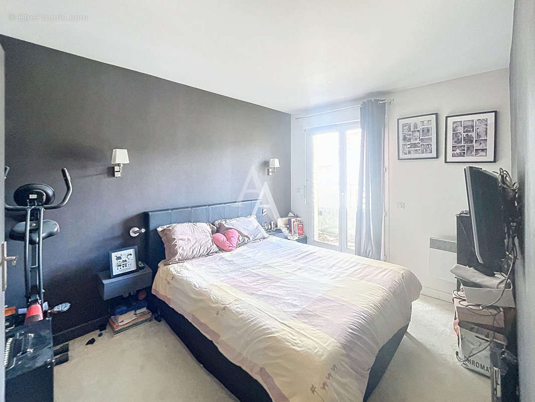 Appartement à PARIS-19E