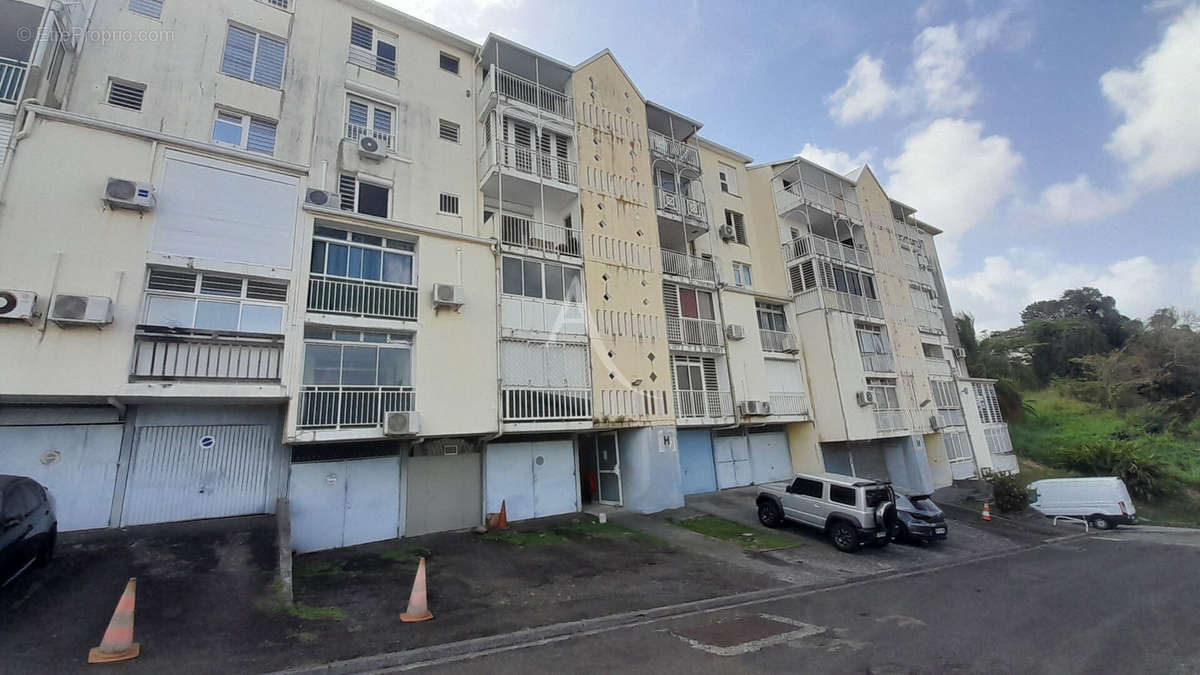 Appartement à FORT-DE-FRANCE