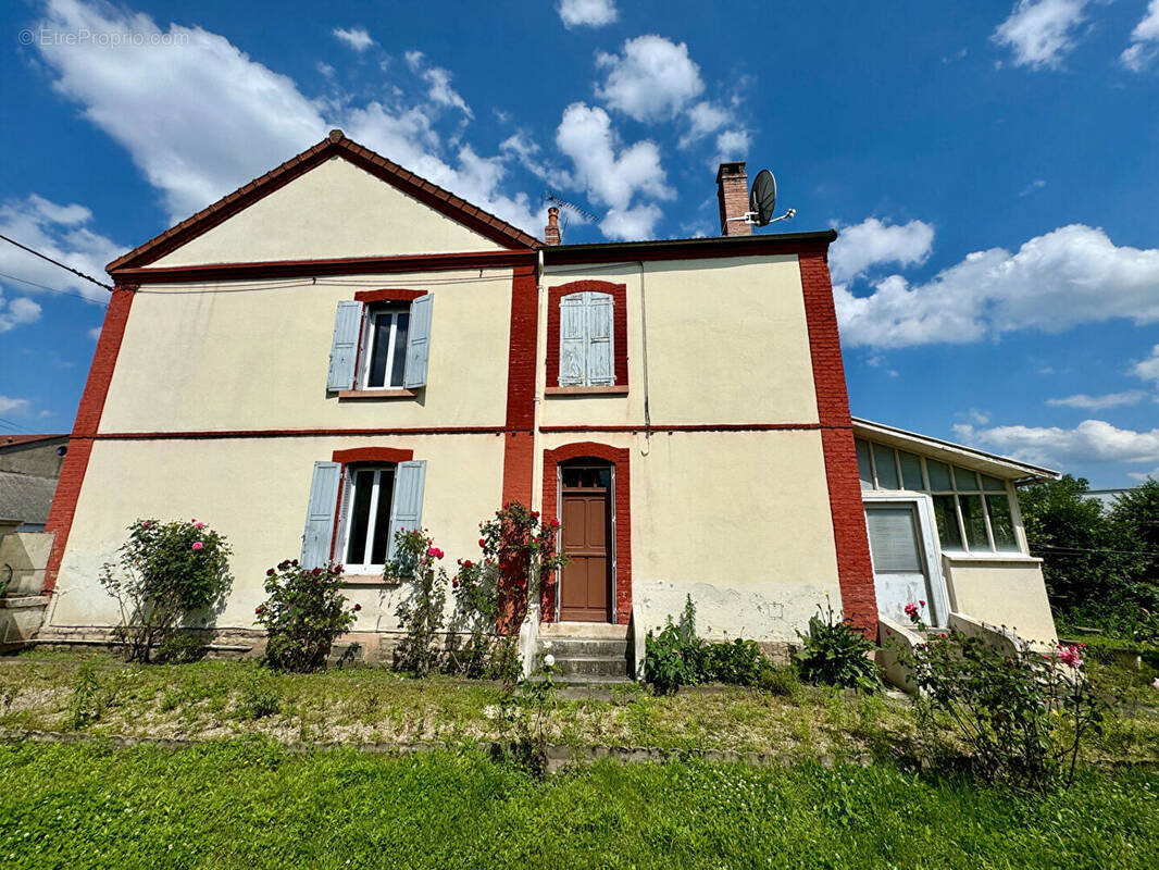 Maison à MONTLUCON