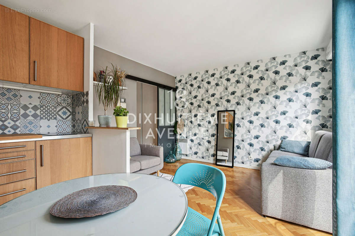 Appartement à PARIS-18E