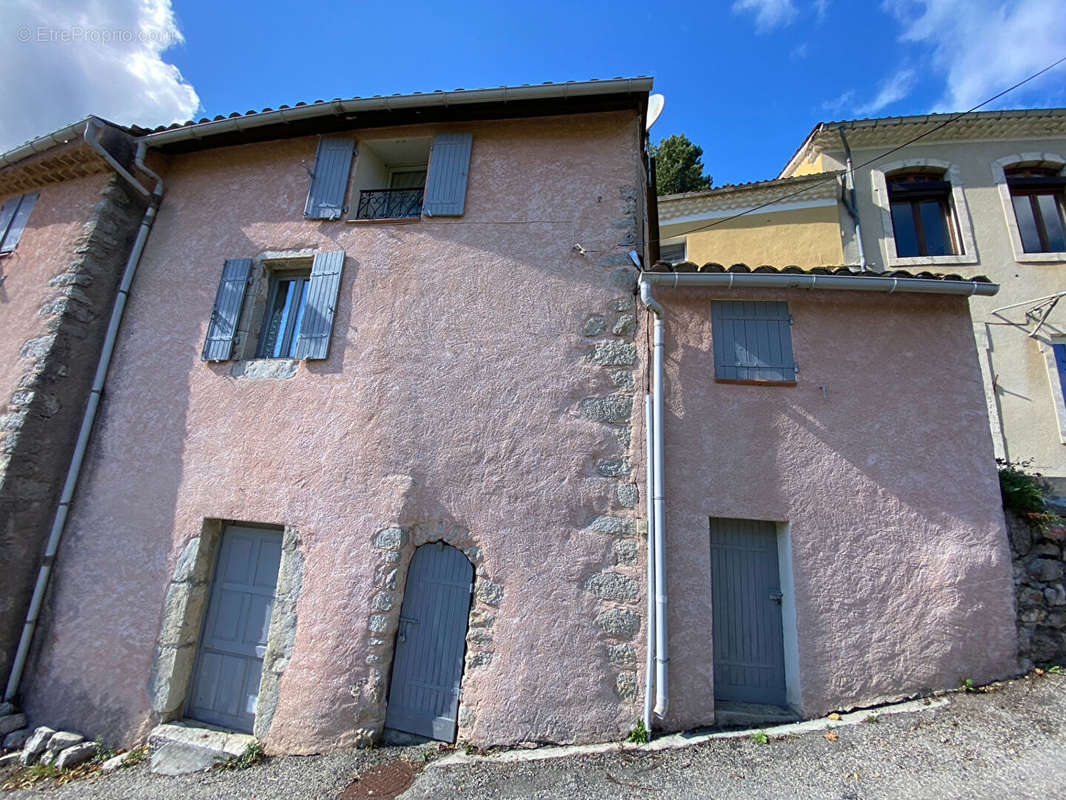 Maison à SAINTE-COLOMBE