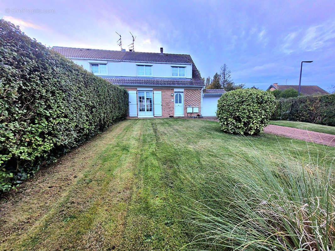 Maison à FOURNES-EN-WEPPES