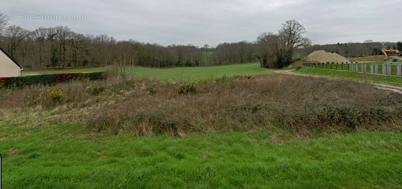 Terrain à JOSSELIN