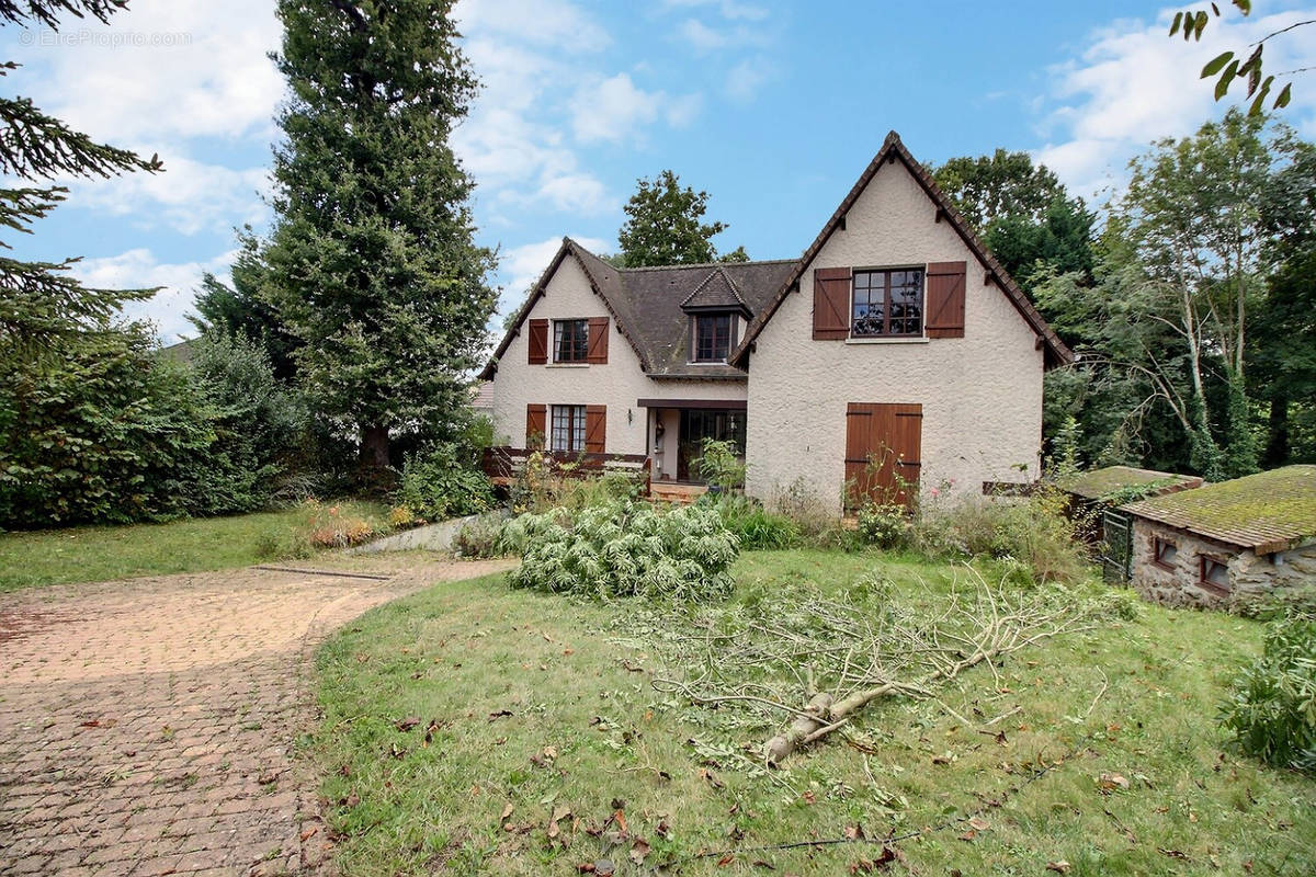 Maison à VILLIERS-SUR-ORGE