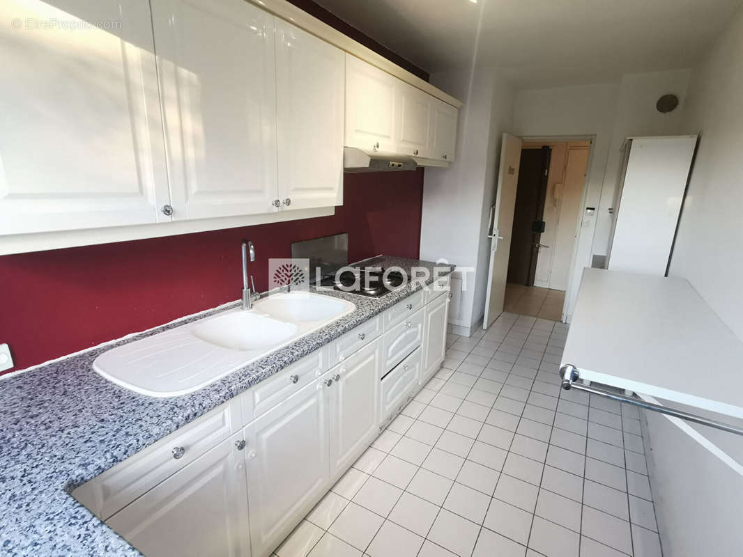 Appartement à CHENNEVIERES-SUR-MARNE