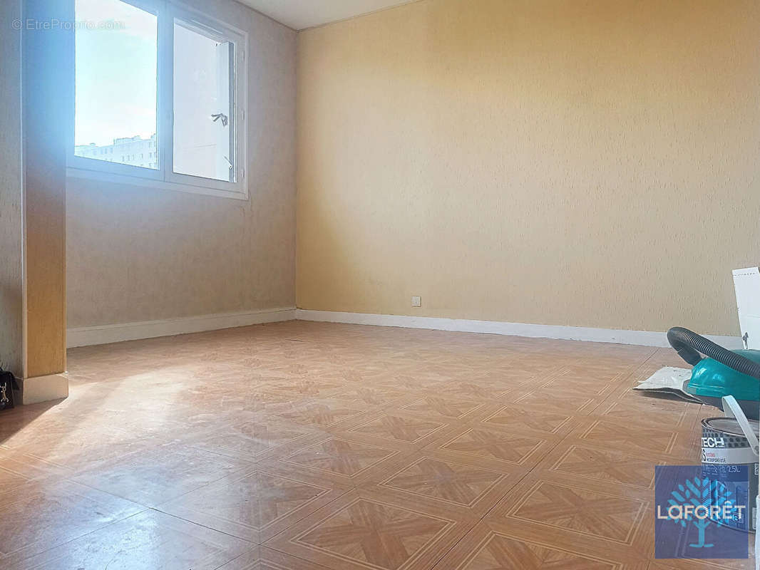 Appartement à NEUILLY-SUR-MARNE