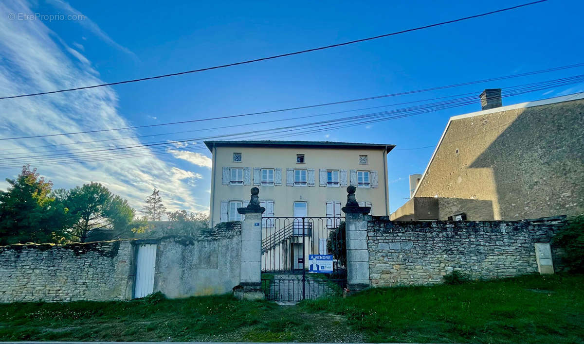 Appartement à VILLERS-STONCOURT