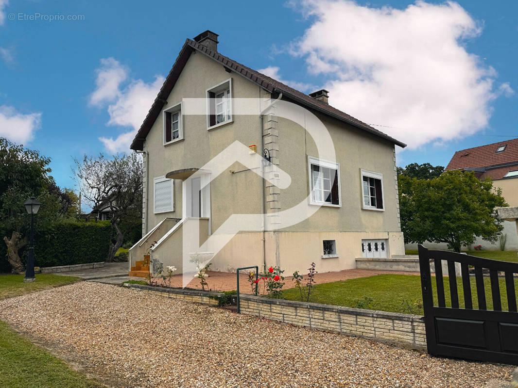 Maison à EVREUX