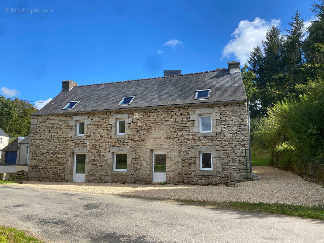 Maison à LA FEUILLEE