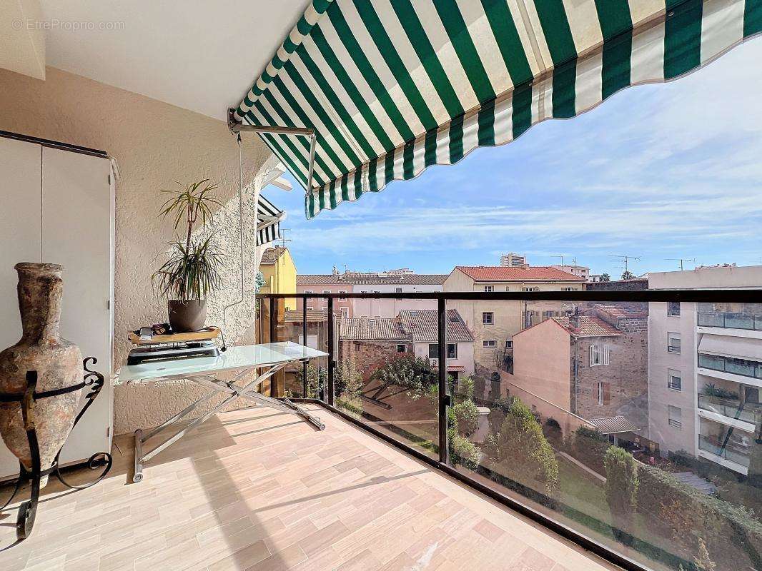 Appartement à SAINT-RAPHAEL