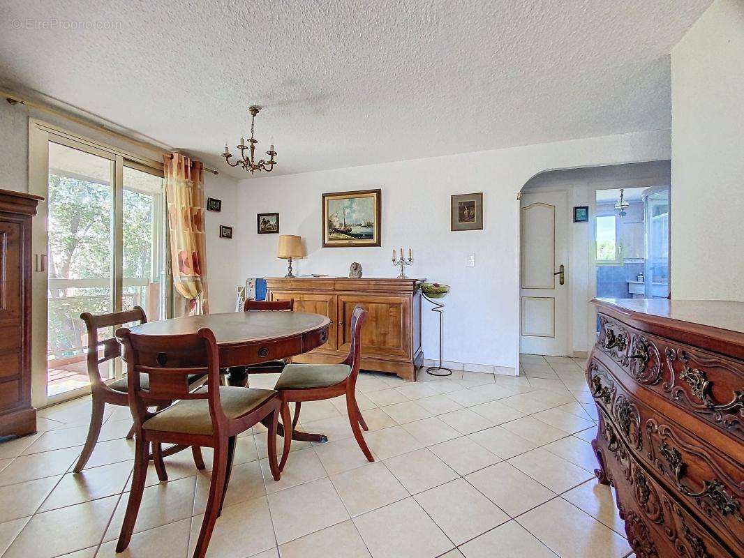 Appartement à FREJUS