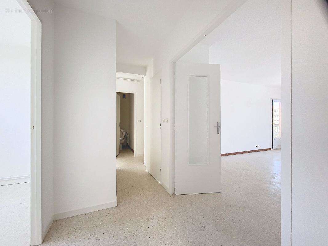 Appartement à FREJUS