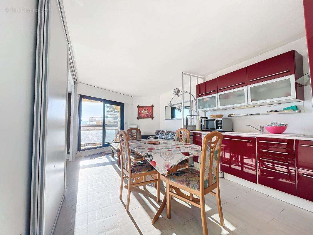 Appartement à FREJUS