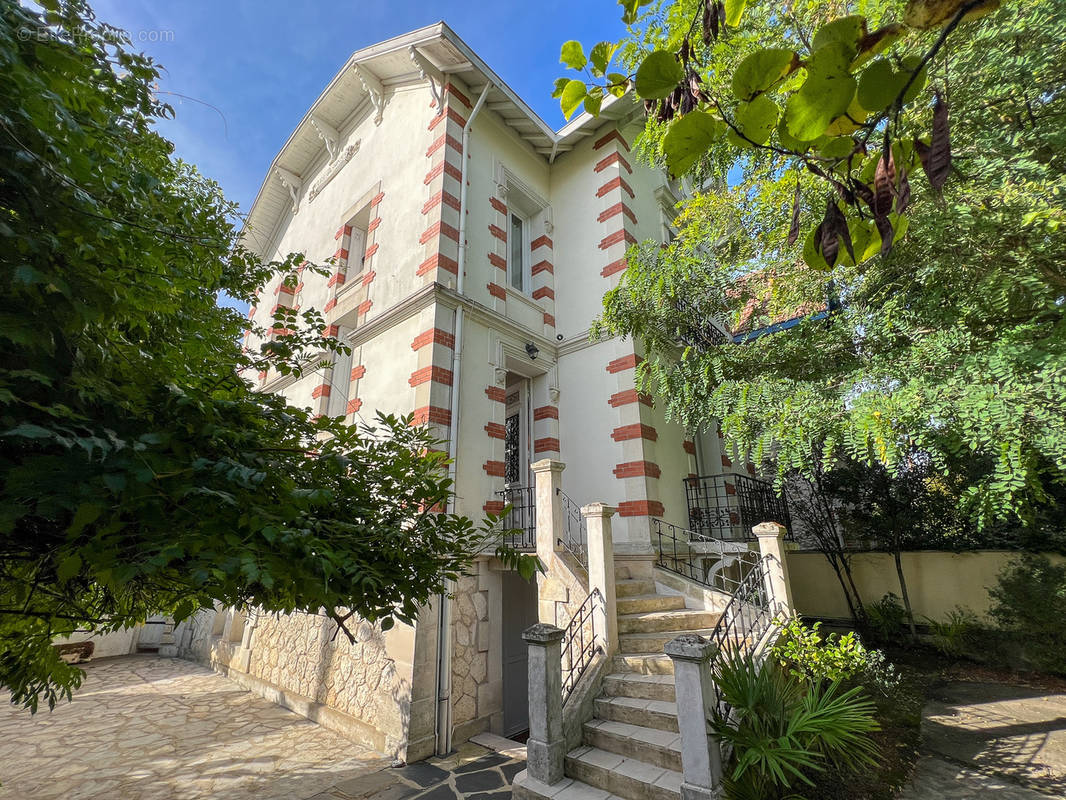 Maison à SAINT-PALAIS-SUR-MER