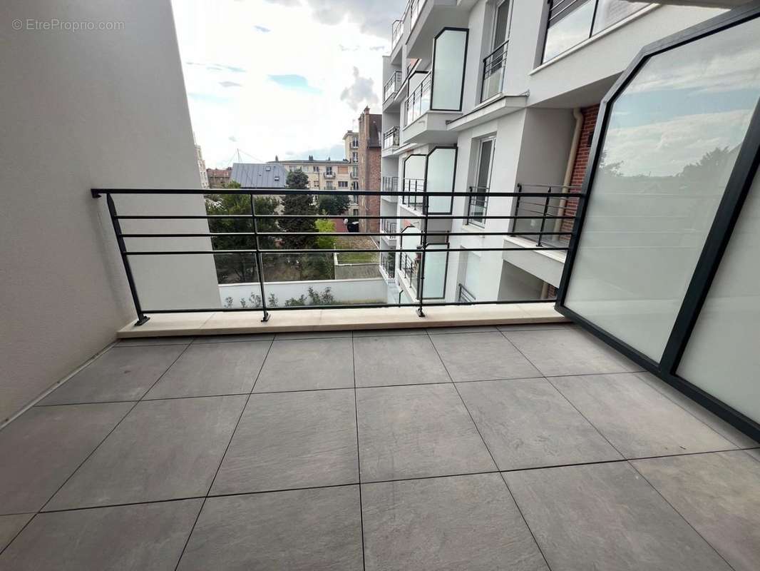 Appartement à AULNAY-SOUS-BOIS