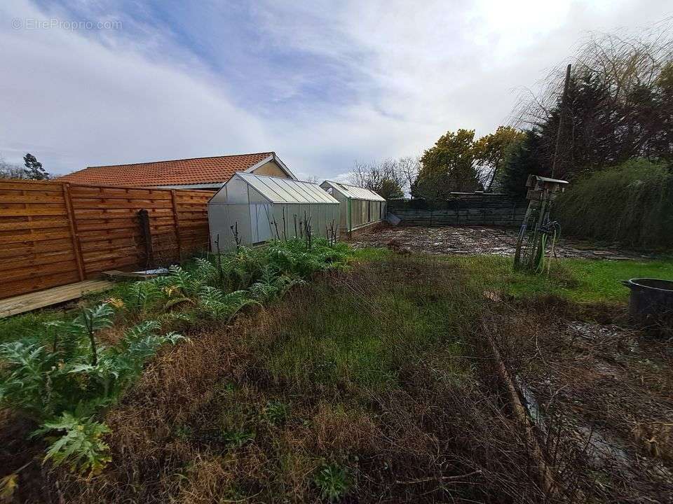 Autre à CISSAC-MEDOC