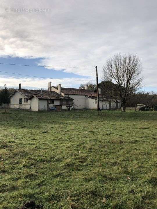 Maison à NAUJAC-SUR-MER