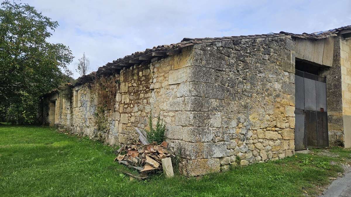 Maison à SAINT-ANDRE-DE-CUBZAC