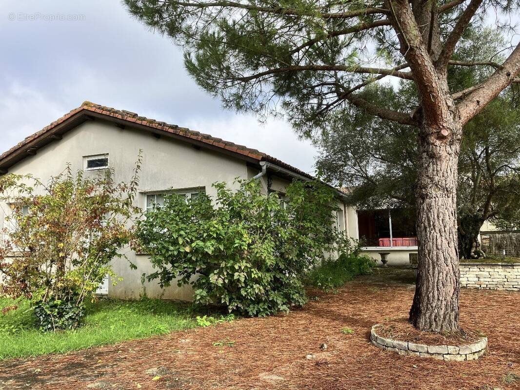 Maison à MERIGNAC