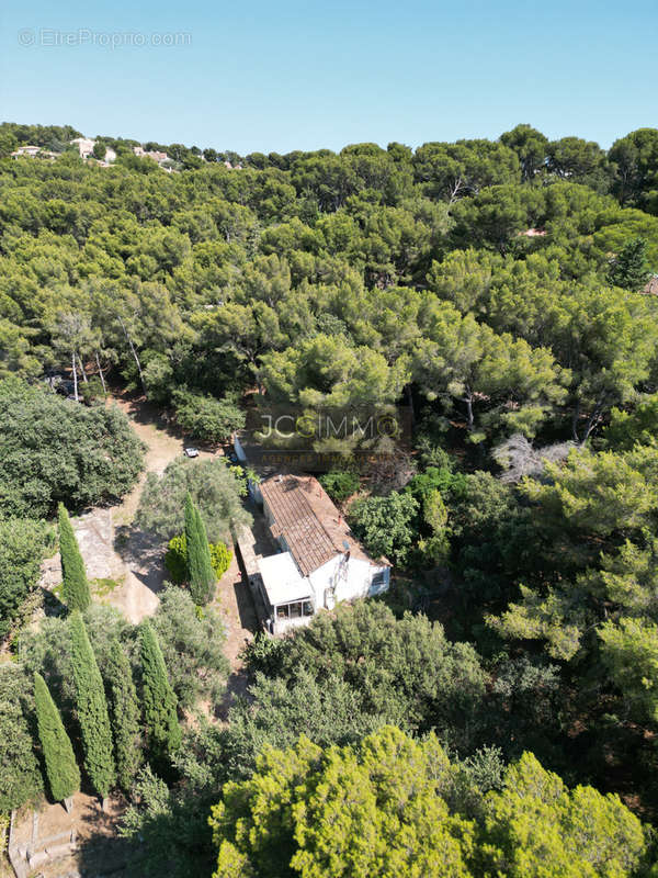 Terrain à LA VALETTE-DU-VAR