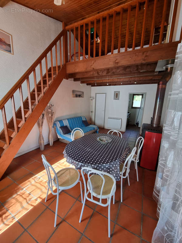 Appartement à SAINT-JULIEN-EN-BORN