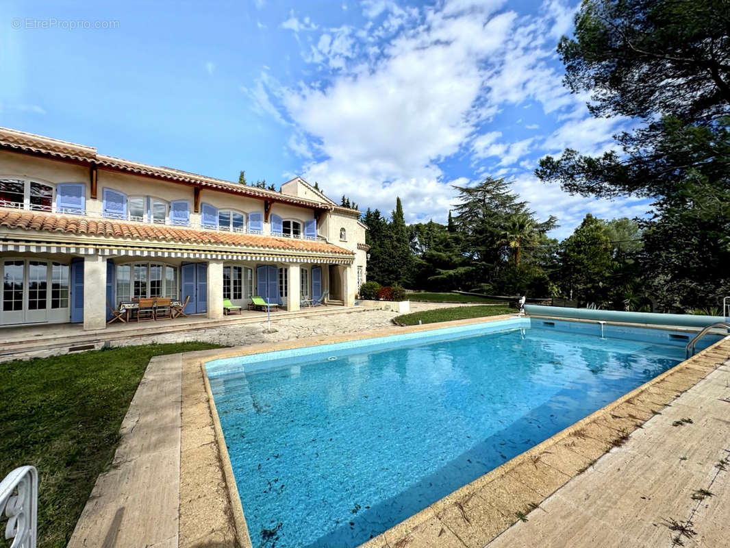 Maison à DRAGUIGNAN