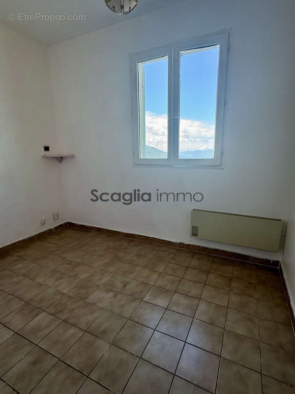 Appartement à SARTENE