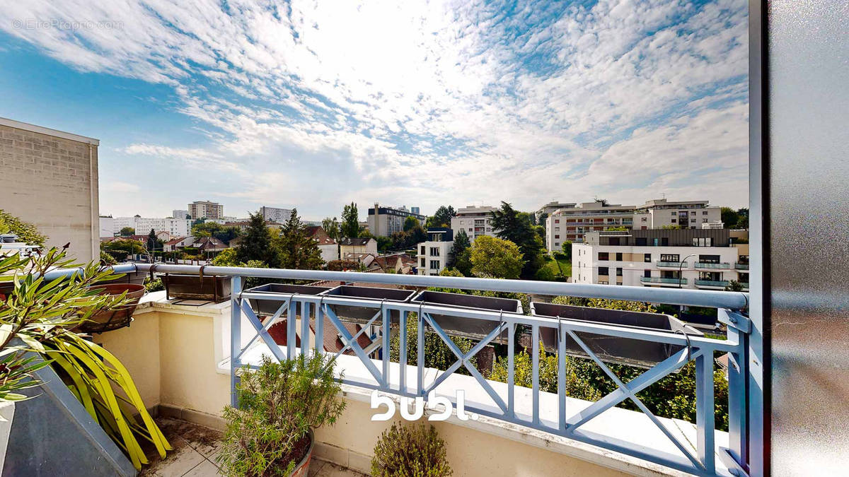 Appartement à RUEIL-MALMAISON